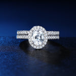 Cargar imagen en el visor de la galería, Anillo Dazzling Halo de corte ovalado - Plata de ley 925 - Zirconia cúbica 5A
